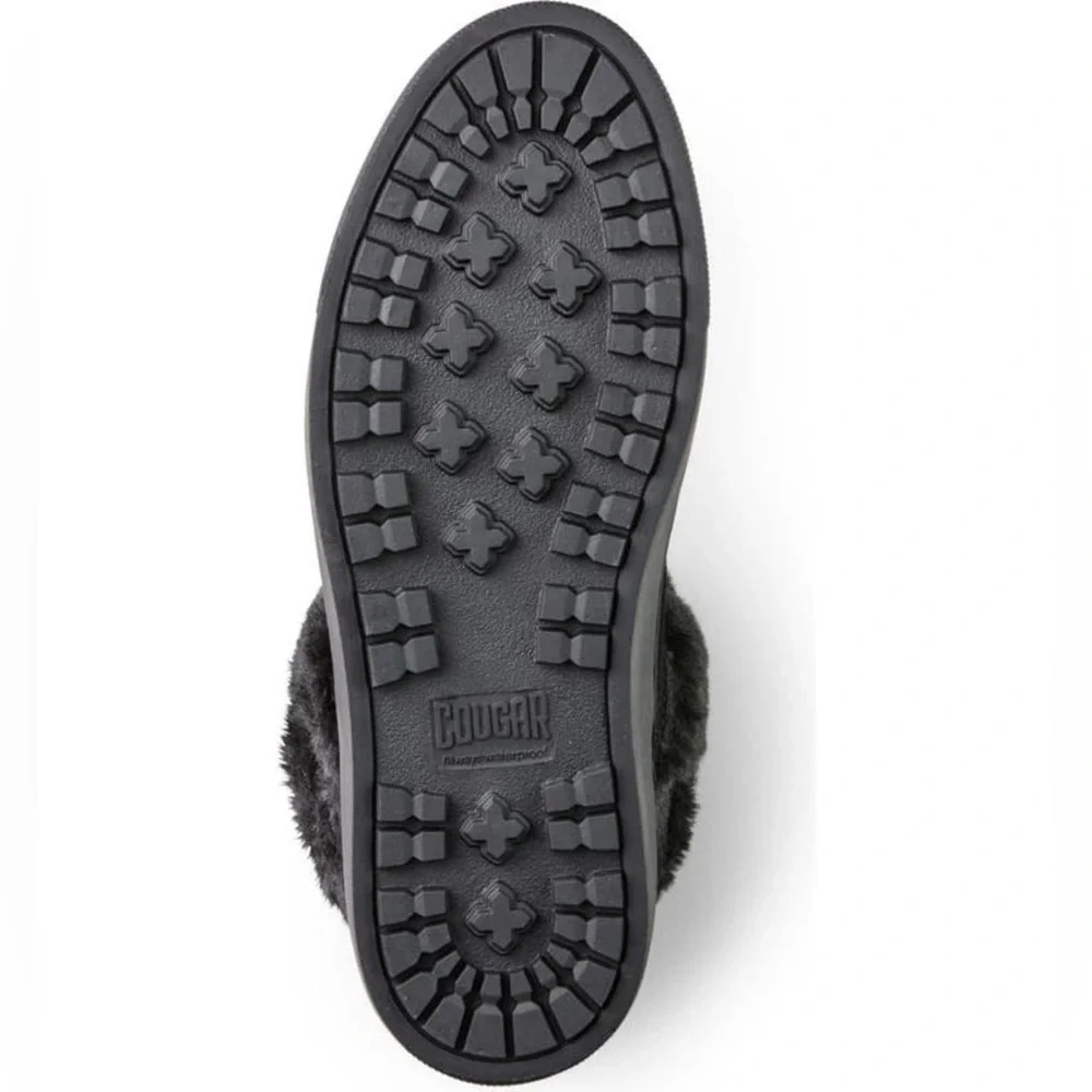 COUGAR - Picture 4 of 8